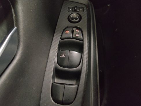 Used 2022 Nissan Sentra SV w/ Trunk Package image 27