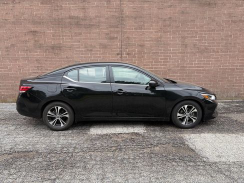 Used 2023 Nissan Sentra SV FWD image 6