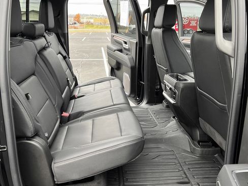 Used 2025 GMC Sierra 2500 Denali image 19