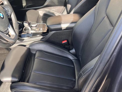 Used 2022 BMW X4 xDrive30i w/ Parking Assistance Package image 13