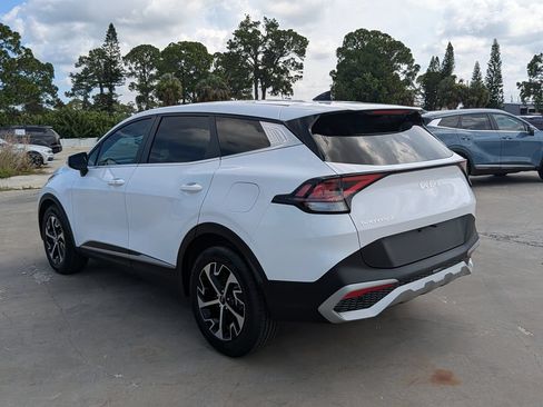 Certified 2023 Kia Sportage EX FWD image 6
