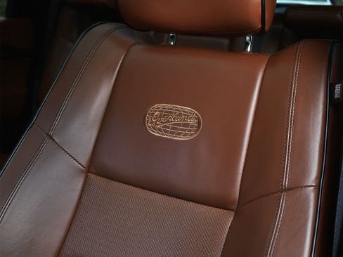 Used 2021 Jeep Grand Cherokee Overland image 11