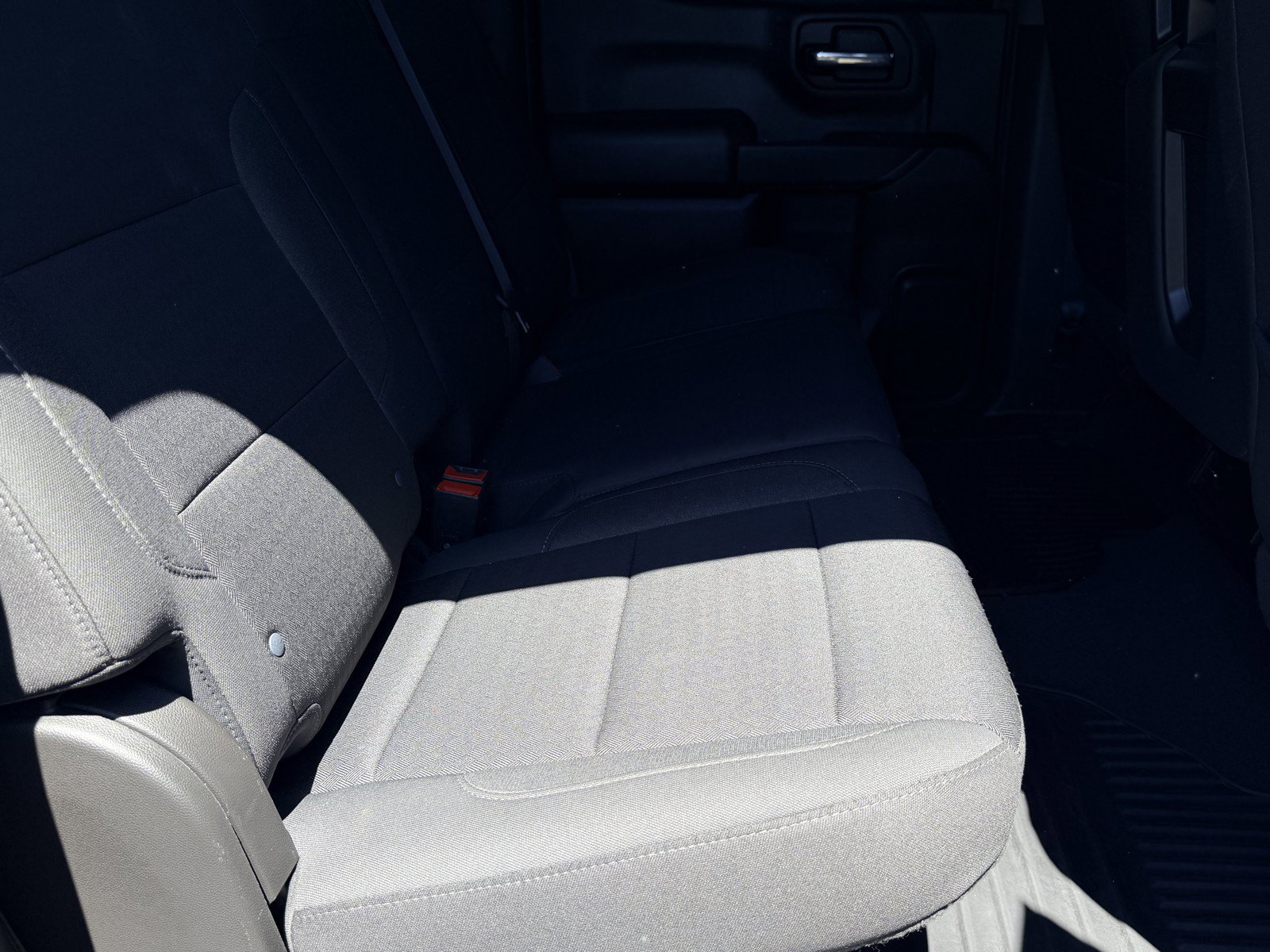 Used 2023 Chevrolet Silverado 1500 Custom RWD image 10