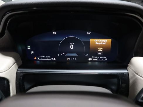 Used 2021 Lincoln Nautilus Reserve image 19