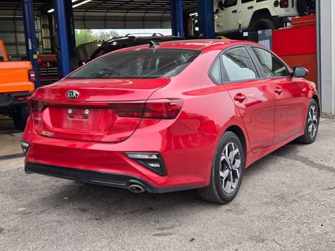 Used 2019 Kia Forte LXS image 7