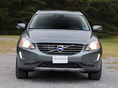 Used 2017 Volvo XC60 T5 Inscription w/ Advanced Package AWD/4WD image 43