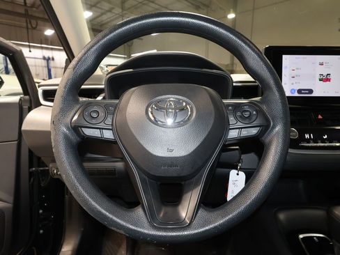Used 2024 Toyota Corolla LE image 10