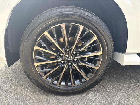 New 2026 INFINITI QX80 Autograph AWD/4WD image 32