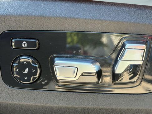 Certified 2024 BMW X5 xDrive40i w/ Premium Package AWD/4WD image 15