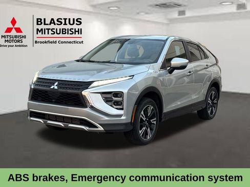 Used 2023 Mitsubishi Eclipse Cross SE image 4