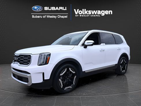 Used 2023 Kia Telluride S w/ S Sunroof Package AWD/4WD image 4