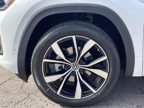 New 2026 Volkswagen Atlas SEL Premium R-Line AWD/4WD image 6
