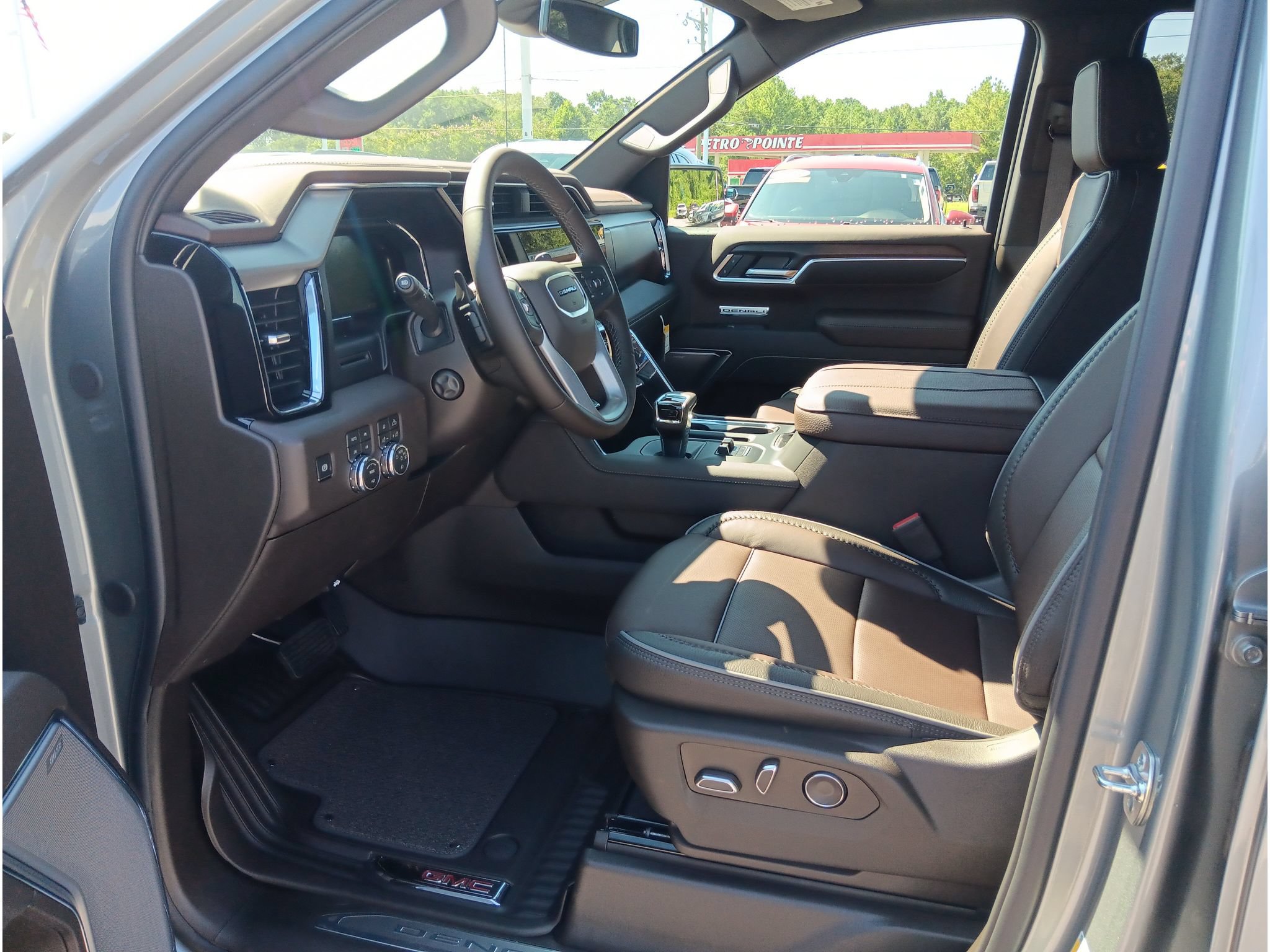 New 2026 GMC Sierra 1500 Denali AWD/4WD image 7