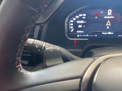 Used 2024 GMC Sierra 1500 AT4 w/ Technology Package image 20