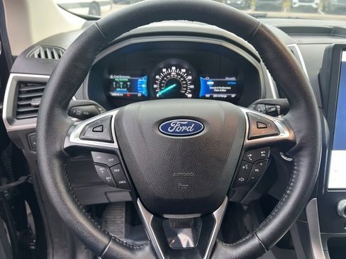 Used 2023 Ford Edge SEL w/ Sport Appearance Package image 27
