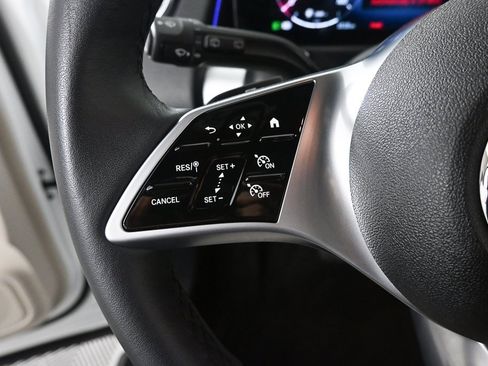 Certified 2025 Mercedes-Benz GLB 250 GLB 250 image 10