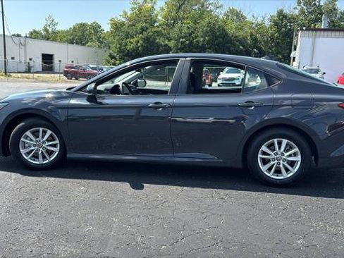 Certified 2025 Toyota Camry LE FWD image 4