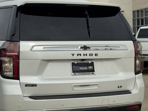 Used 2022 Chevrolet Tahoe LT w/ LT Signature Package image 8