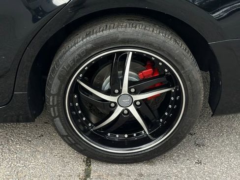 Used 2018 Toyota Camry L image 11