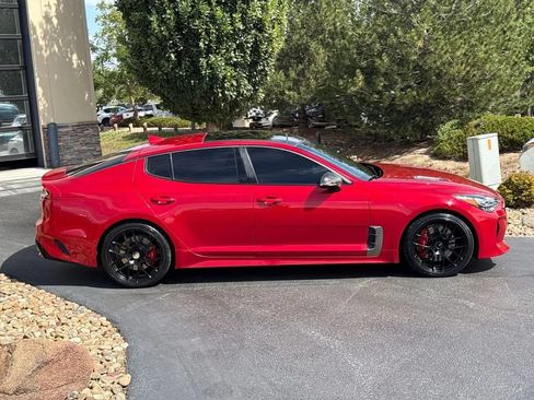 Used 2019 Kia Stinger GT1 AWD/4WD image 44