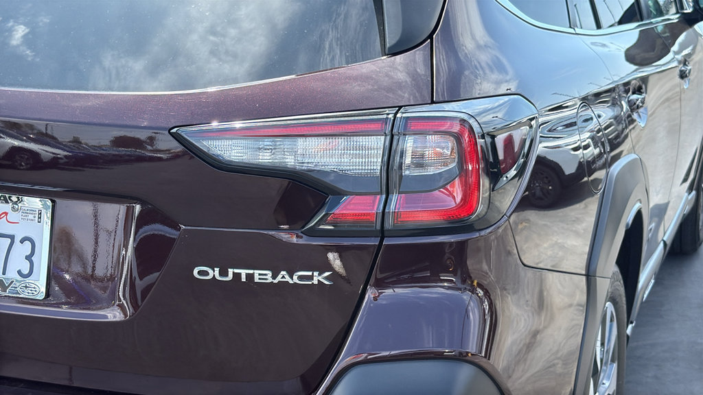 Certified 2024 Subaru Outback Limited AWD/4WD image 7