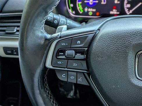 Used 2021 Honda Accord Touring image 34