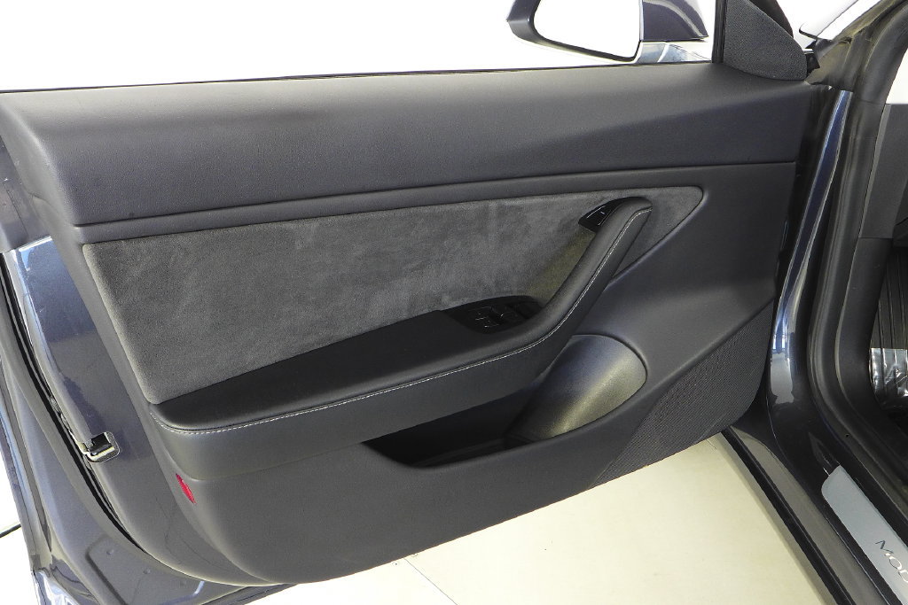 Used 2019 Tesla Model 3 Long Range AWD/4WD image 11