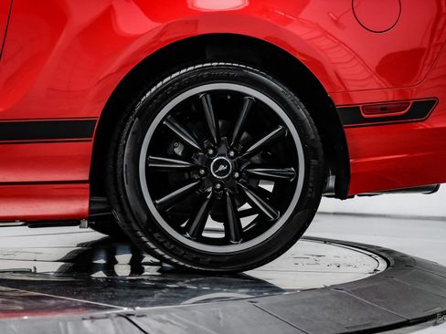 Used 2013 Ford Mustang Boss 302 w/ Boss 302 Accessory Pkg RWD image 92