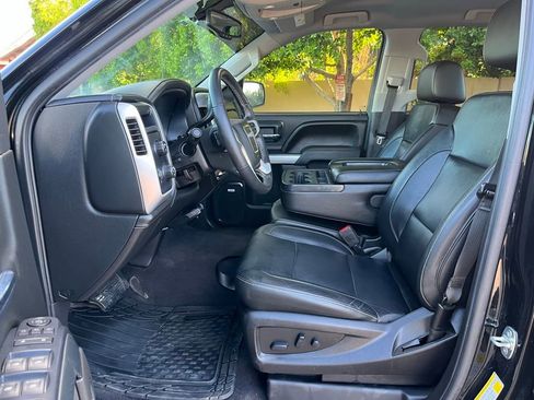 Used 2018 GMC Sierra 1500 SLT w/ SLT Premium Package image 19