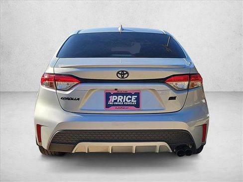 Used 2022 Toyota Corolla SE image 7