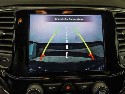 Used 2020 Jeep Grand Cherokee High Altitude image 19