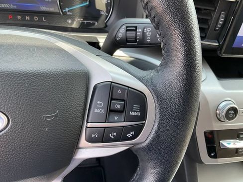 Used 2023 Ford Explorer XLT w/ Equipment Group 202A AWD/4WD image 12