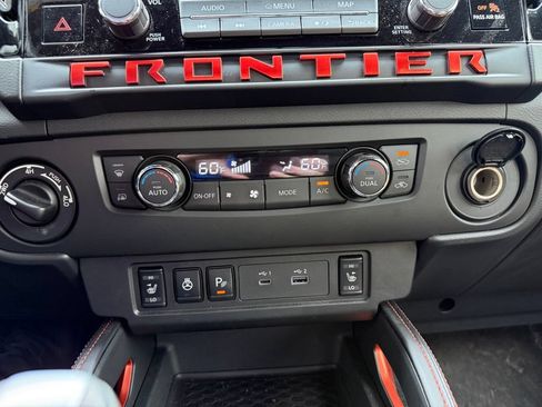 Used 2025 Nissan Frontier PRO-4X w/ Pro Premium Package AWD/4WD image 15