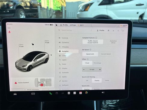 Used 2018 Tesla Model 3 Long Range image 20