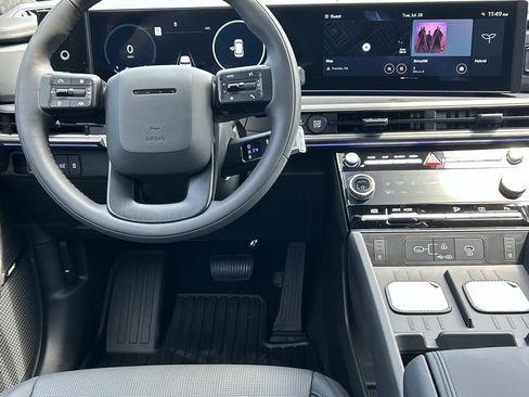 New 2026 Hyundai Santa Fe Calligraphy FWD image 25