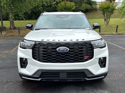 New 2026 Ford Explorer ST w/ Sun And Sound Package AWD/4WD image 2