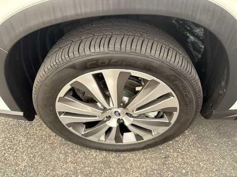 Used 2021 Subaru Ascent Limited w/ Technology Package AWD/4WD image 10
