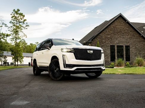 Used 2024 Cadillac Escalade Sport w/ LPO, ONYX Package AWD/4WD image 1