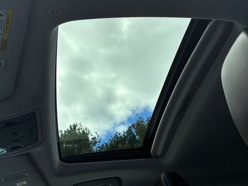 Used 2017 Lexus RX 350 AWD w/ Premium Package image 41