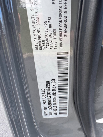Used 2026 RAM 3500 Laramie AWD/4WD image 39