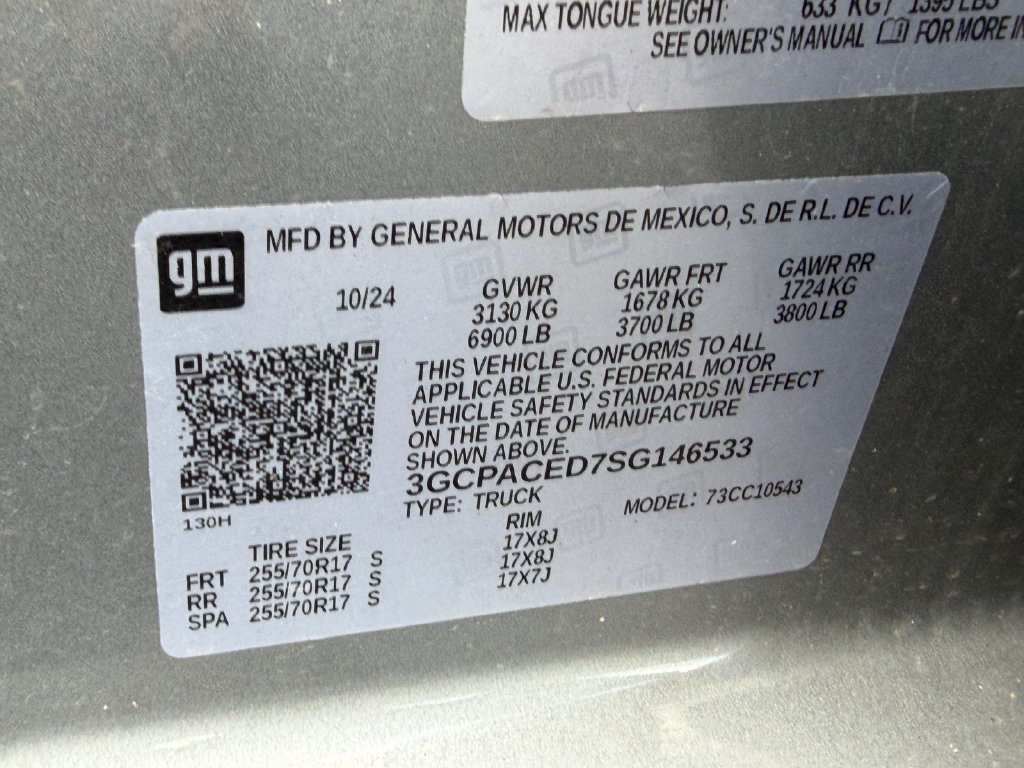 Used 2025 Chevrolet Silverado 1500 LT RWD image 12