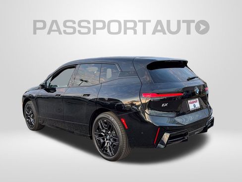 Used 2026 BMW iX xDrive45 image 3