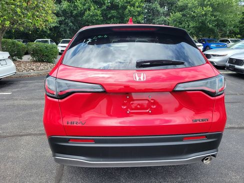 Certified 2026 Honda HR-V Sport image 4