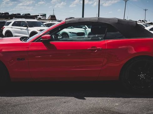 Used 2013 Ford Mustang GT w/ Brembo Brake Pkg RWD image 12