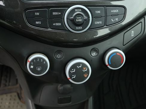 Used 2014 Chevrolet Spark LS FWD image 31