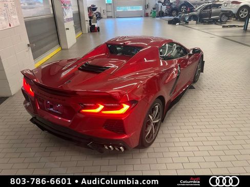 Used 2023 Chevrolet Corvette Stingray Premium Conv w/ Z51 Performance Package RWD image 4