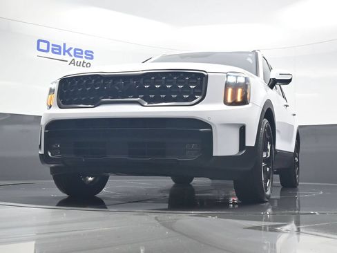 Certified 2025 Kia Telluride SX Prestige X-Line AWD/4WD image 45
