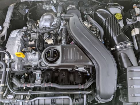 Used 2025 Volkswagen Jetta S FWD image 34