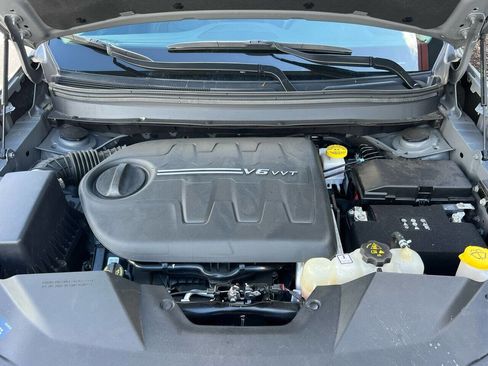 Used 2021 Jeep Cherokee Limited image 34