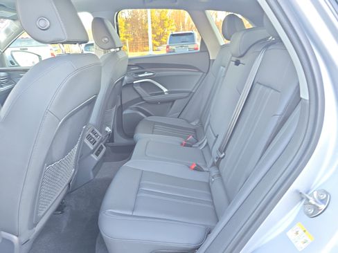 New 2025 Audi Q5 Premium Plus image 12